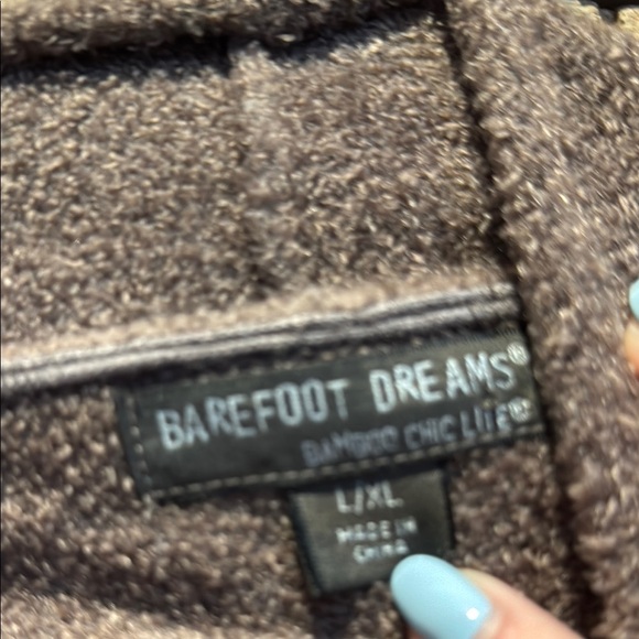 Barefoot Dreams CozyChic Lite Island Wrap - Picture 2 of 3